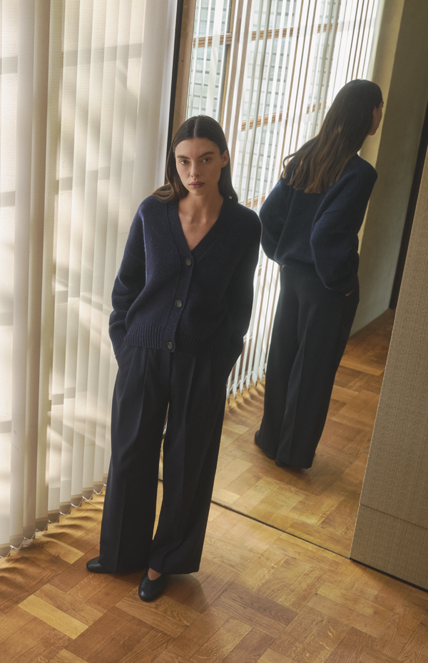Pringle Of Scotland Womens Chunky Cashmere Cardigan In Indigo