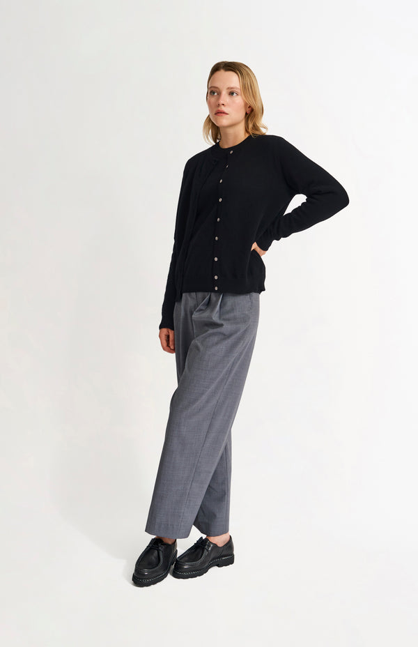 Pringle Of Scotland Womens Classic Round Neck Cashmere Cardigan In Black