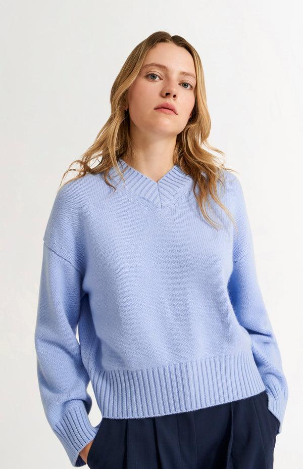 pringle of scotland Womens V Neck Chunky Cashmere Jumper In Sky Blue