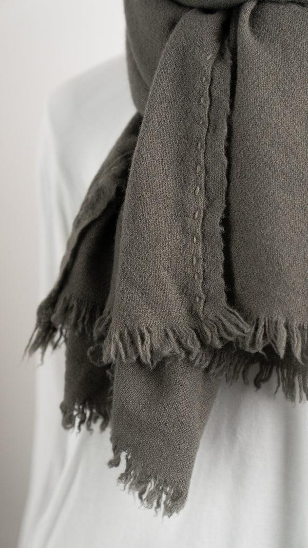 prïvate 0204 610 - SIMPLE