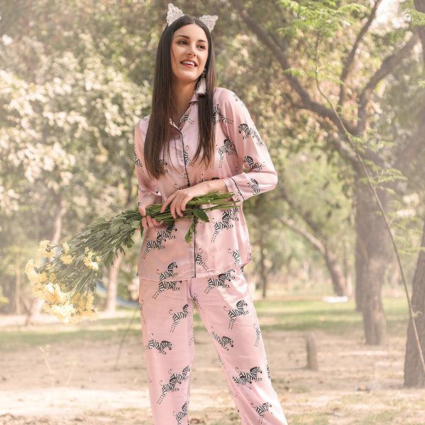 Private Lives Print Satin Classic Collar Night Suit