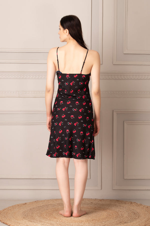 Private Lives Black Rayon Short Nightgown Set