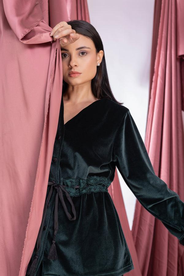 Private Lives Bottle Green Velvet Lounger With Fur