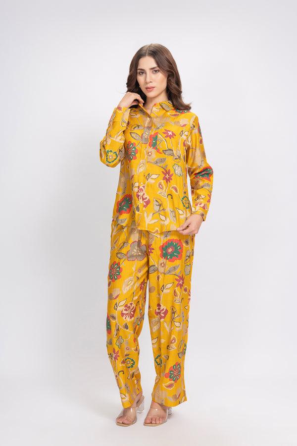 Private Lives Co-ord Set In Embossed Rayon