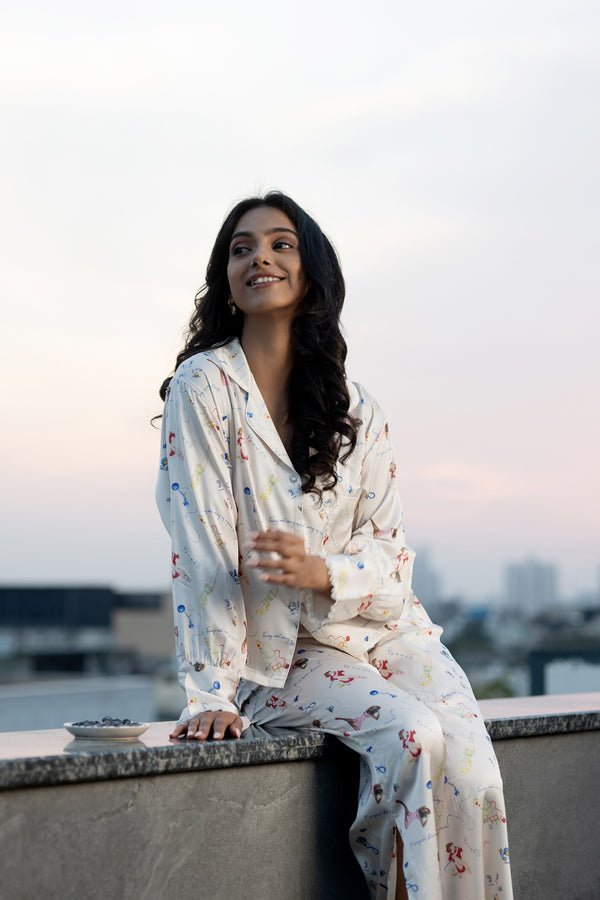 Private Lives Holiday Pj Set In Superior Satin