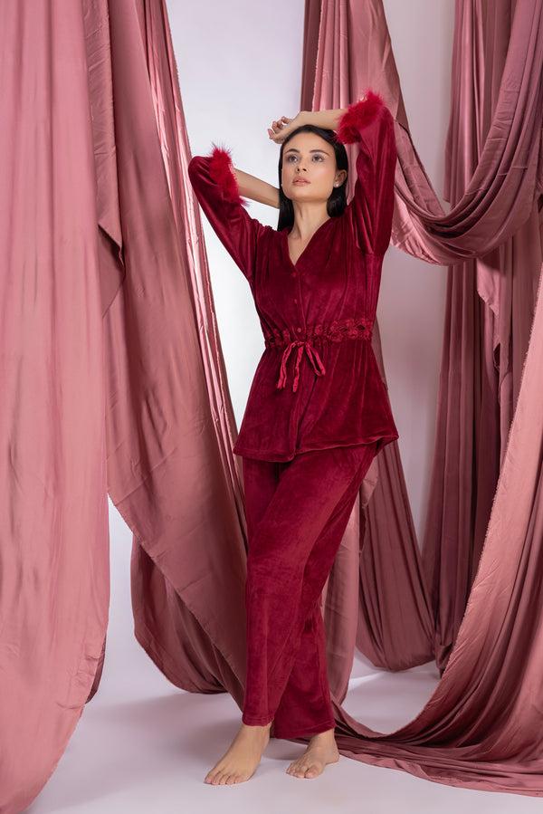 Private Lives Maroon Velvet Lounger With Fur