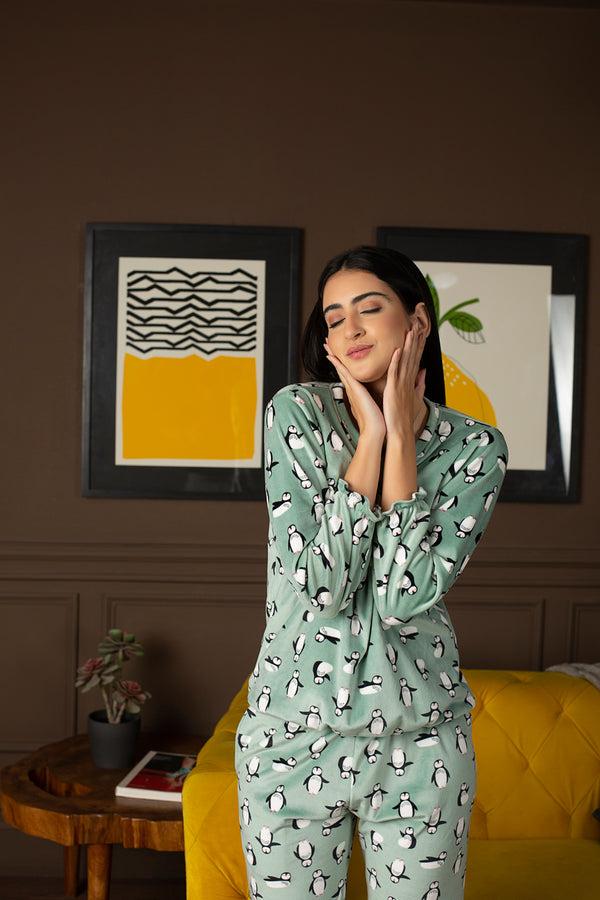 private lives Penguin print Cozy PJ set in velvet