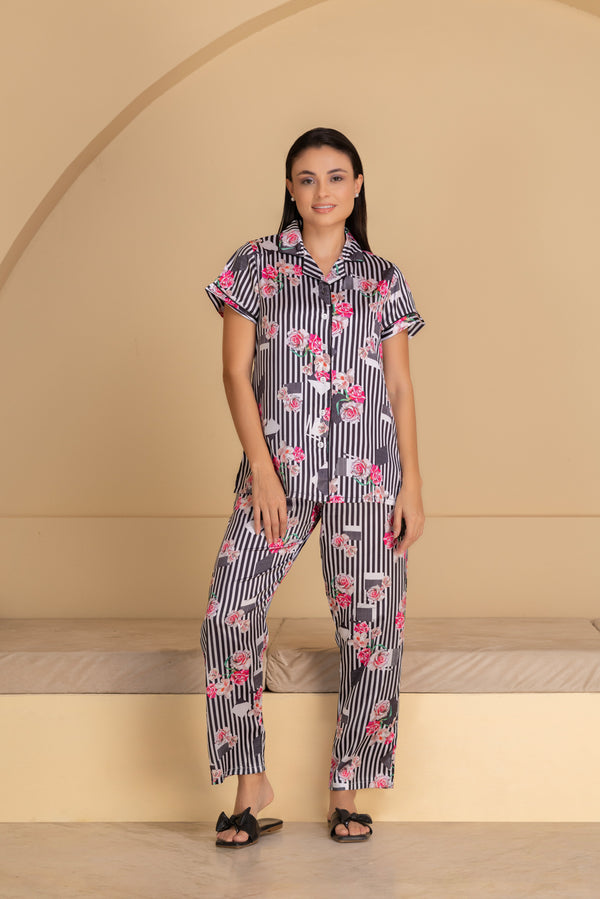 Private Lives Printed Satin Classic Collar