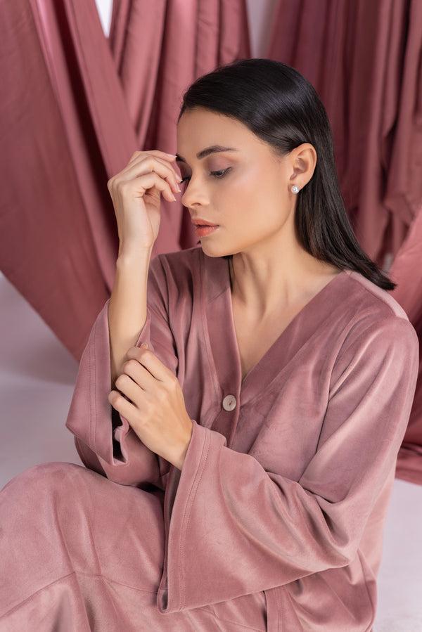 Private Lives Salmon Pink Velvet Lounger