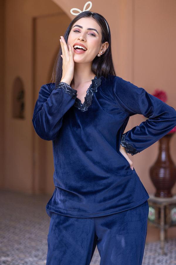 private lives Soft & Cozy Velvet Lounge set