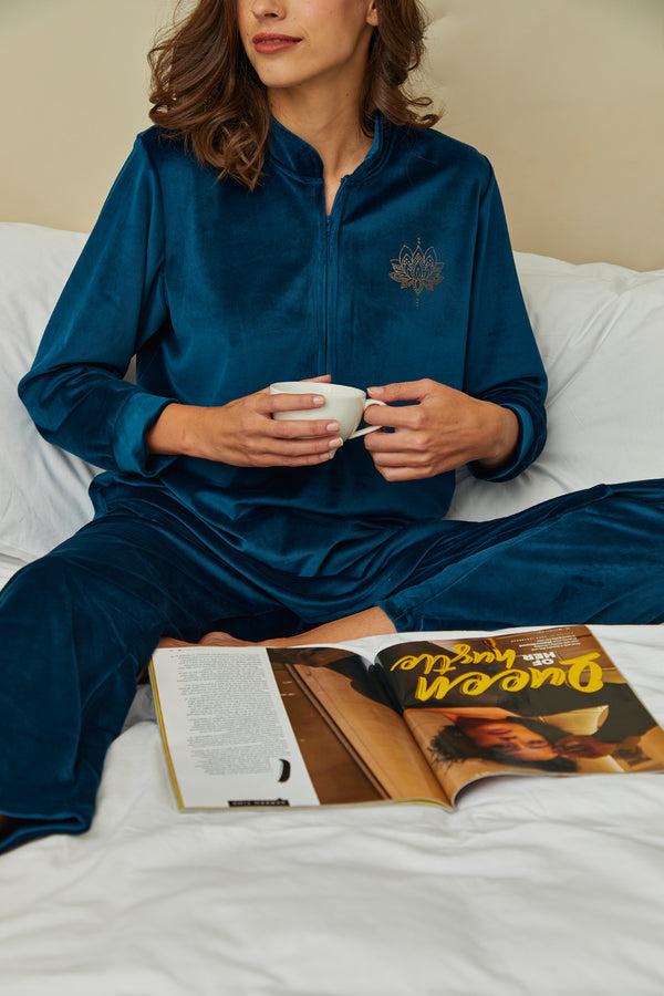 Private Lives Supersoft Velvet Night Suit
