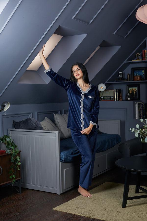 Private Lives Velvet Night Suit With Lace Detail