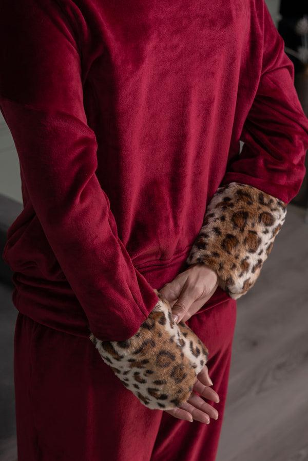 Private Lives Winter Velvet Pj Set With Fur Cuffs