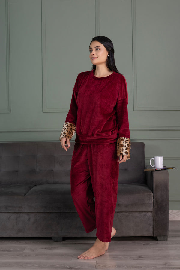 Private Lives Winter Velvet Pj Set With Fur Cuffs