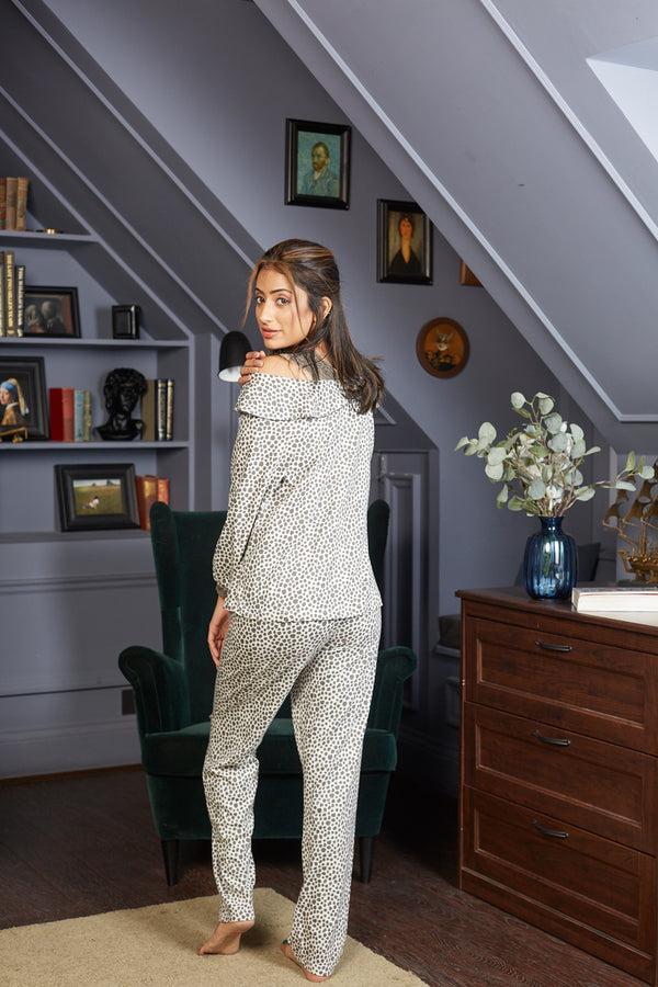 Private Lives The Eleanor Destination-ready Night-Suit