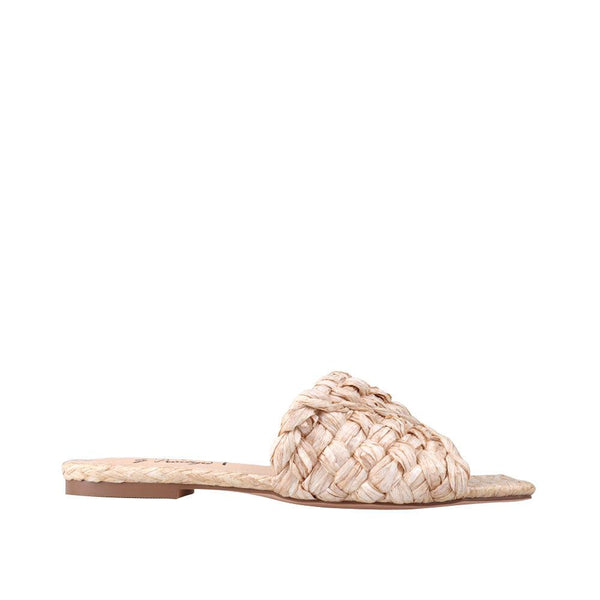 privileged by j.c. dossier Bicknell Woven Straw Flat Slippers