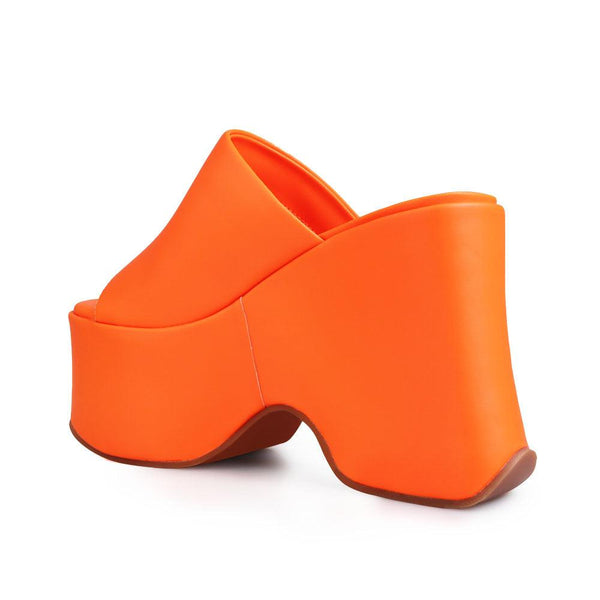 Privileged By J.c. Dossier Bissell Orange Platform Sandal