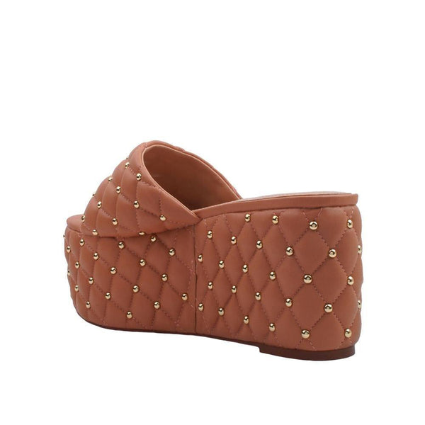 Privileged By J.c. Dossier Bombay Brown Quilted Platform Slides