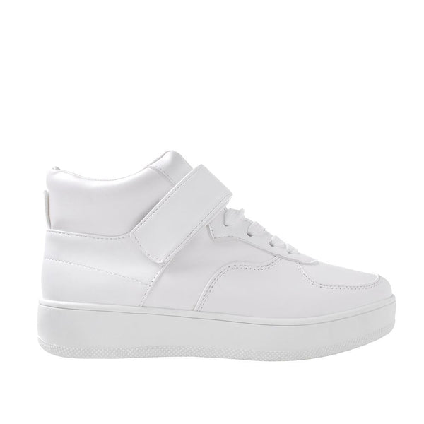 privileged by j.c. dossier Bronte White Sneaker | Bold & Premium