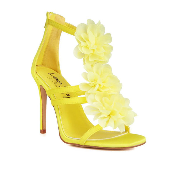 Privileged By J.c. Dossier Callister Yellow Satin Heel