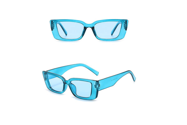 Privileged By J.c. Dossier Clarraa Tortoise Sunglasses