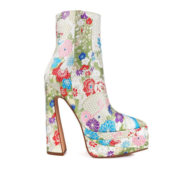 privileged by j.c. dossier Duke Floral Platform Bootie