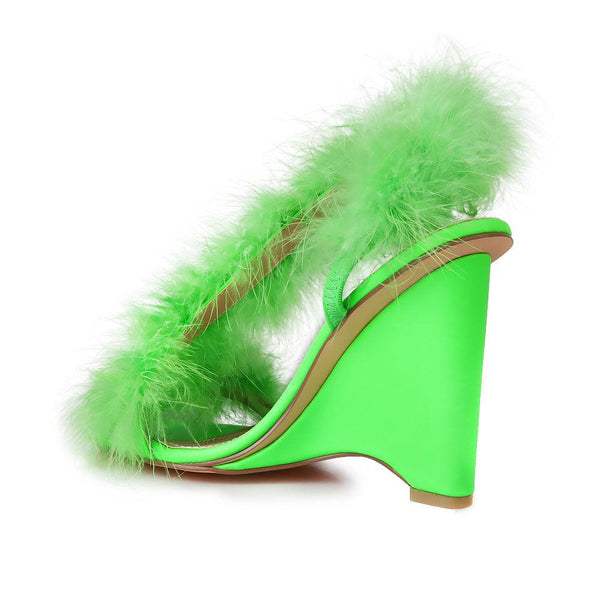 Privileged By J.c. Dossier Geraint Pink Fuzzy Platform Heel