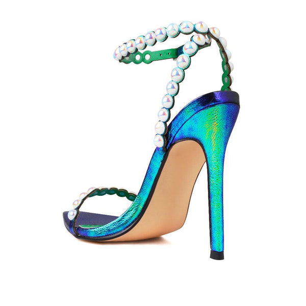 Privileged By J.c. Dossier Harline Pearl Heel In Iridescent Green