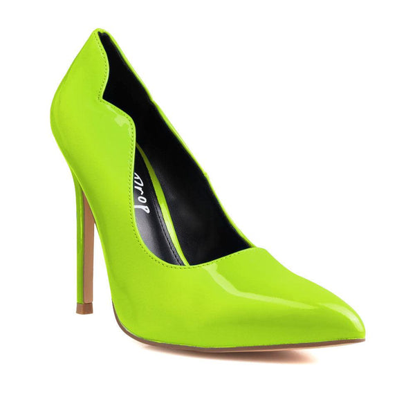 Privileged By J.c. Dossier Heanay Bright Neon Green Pump