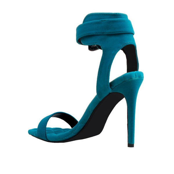 Privileged By J.c. Dossier Kadee Teal Heel | Bold Comfortable Style