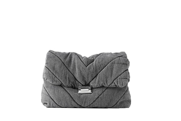 Privileged By J.c. Dossier Kat Denim Handbag – Bold Festival-Ready Style