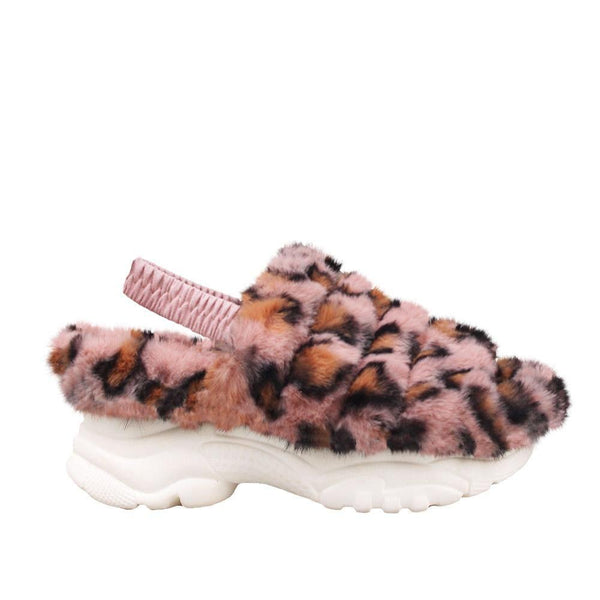 privileged by j.c. dossier Klora Pink Leopard Faux Fur Platform