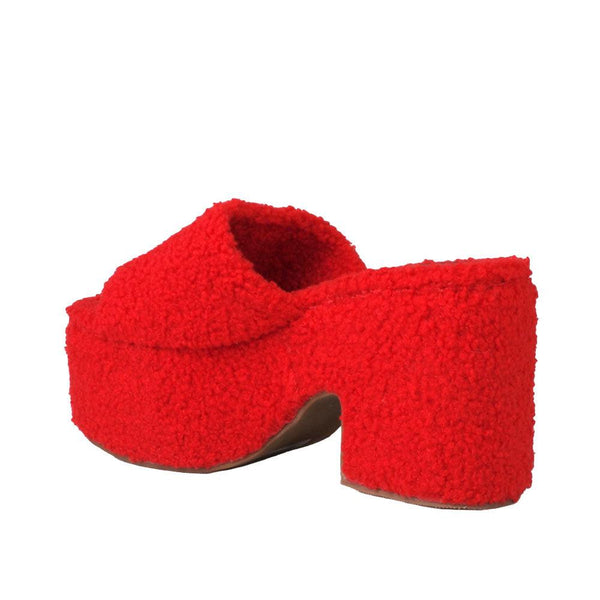 Privileged By J.c. Dossier Mandee Red Fuzzy Platform