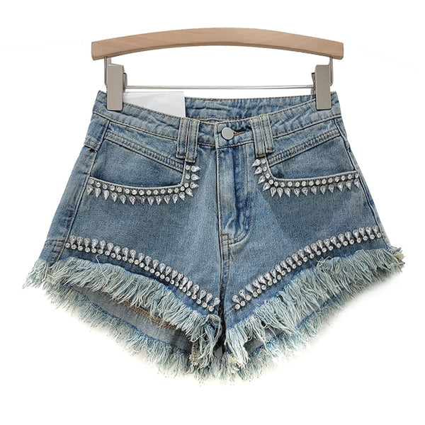 Privileged By J.c. Dossier Mayola Denim Shorts | Bold Festival-Ready Style