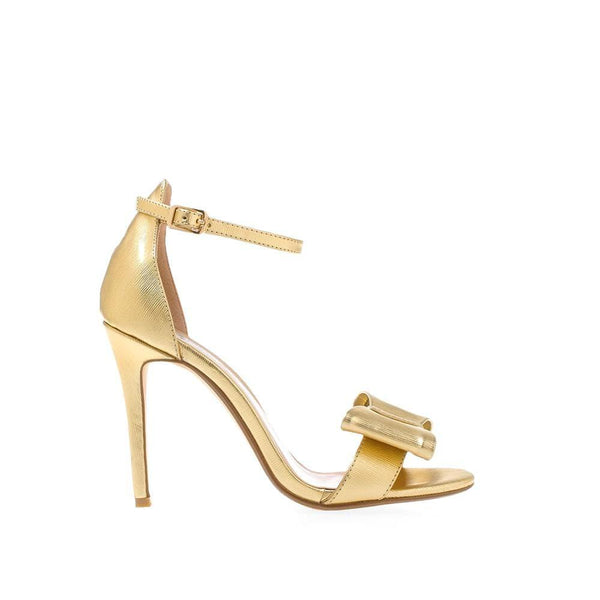 privileged by j.c. dossier Montanna Gold Metallic Heel
