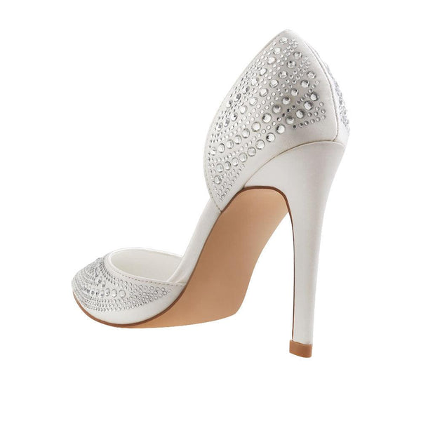 Privileged By J.c. Dossier Ola White Rhinestone Pump