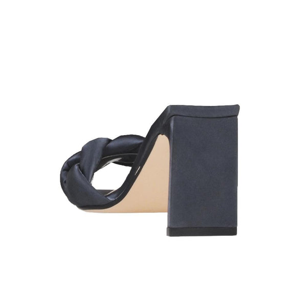 Privileged By J.c. Dossier Pensa Black Heel - Bold Premium Style