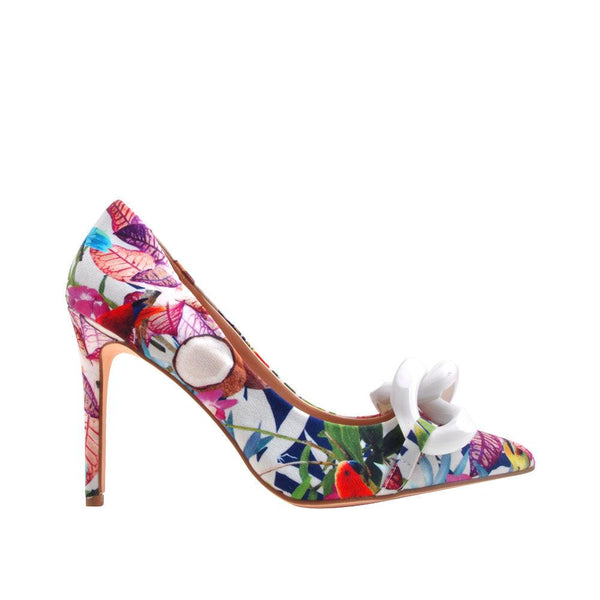 privileged by j.c. dossier Codera Floral Print Pump