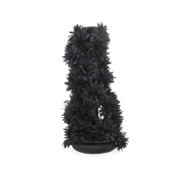 Privileged By J.c. Dossier Earvin Black Floral Heel