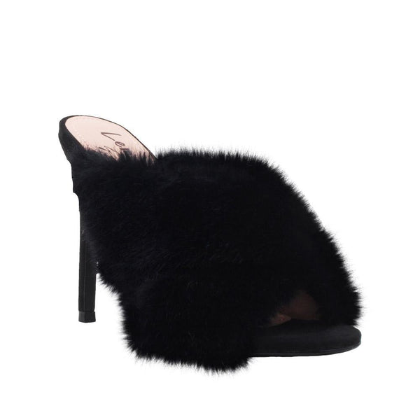Privileged By J.c. Dossier Lorenzo Black Fuzzy Heel