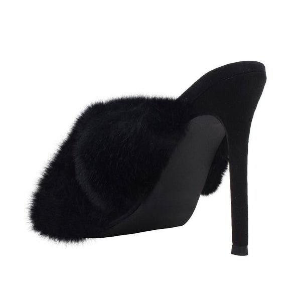 Privileged By J.c. Dossier Lorenzo Black Fuzzy Heel