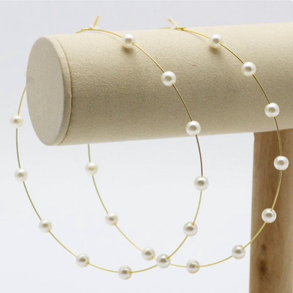 Privileged By J.c. Dossier Roleir Oversized Pearl Hoop Earrings