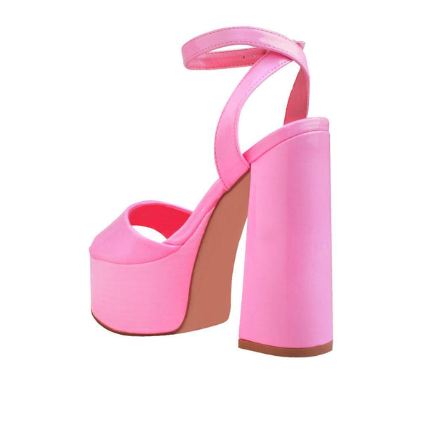 Privileged By J.c. Dossier Ruduki 1.0 Blue Platform Heels | Bold & Fearless