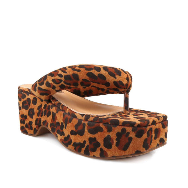 Privileged By J.c. Dossier Scotia Leopard Platform | Bold & Comfy