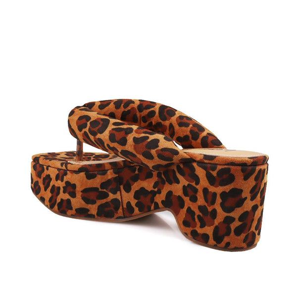 Privileged By J.c. Dossier Scotia Leopard Platform | Bold & Comfy