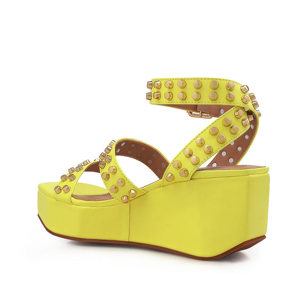 Privileged By J.c. Dossier Serilda Yellow Platform Sandals