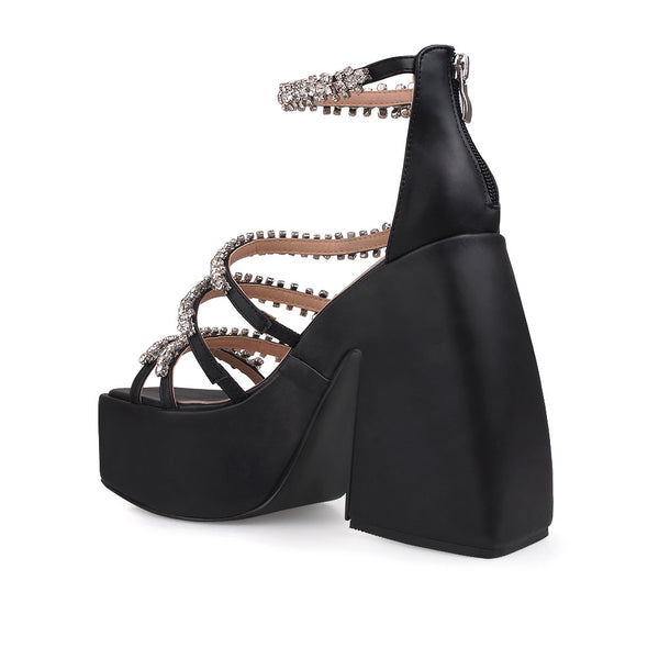 Privileged By J.c. Dossier Torry Black Platform Heels