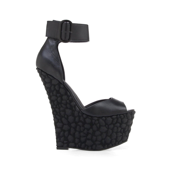 privileged by j.c. dossier Valley Black Platform Wedge