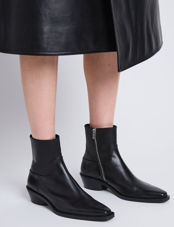 Proenza Schouler Proenza Schouler Bronco Ankle Boots - Black
