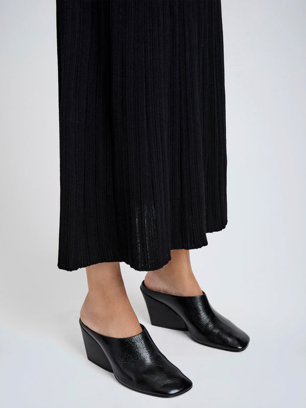 Proenza Schouler Proenza Schouler Slant Mules In Slick Calf - Black